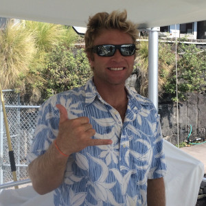 https://tropicalsunsportfishing.com/wp-content/uploads/2024/12/captain.jpg